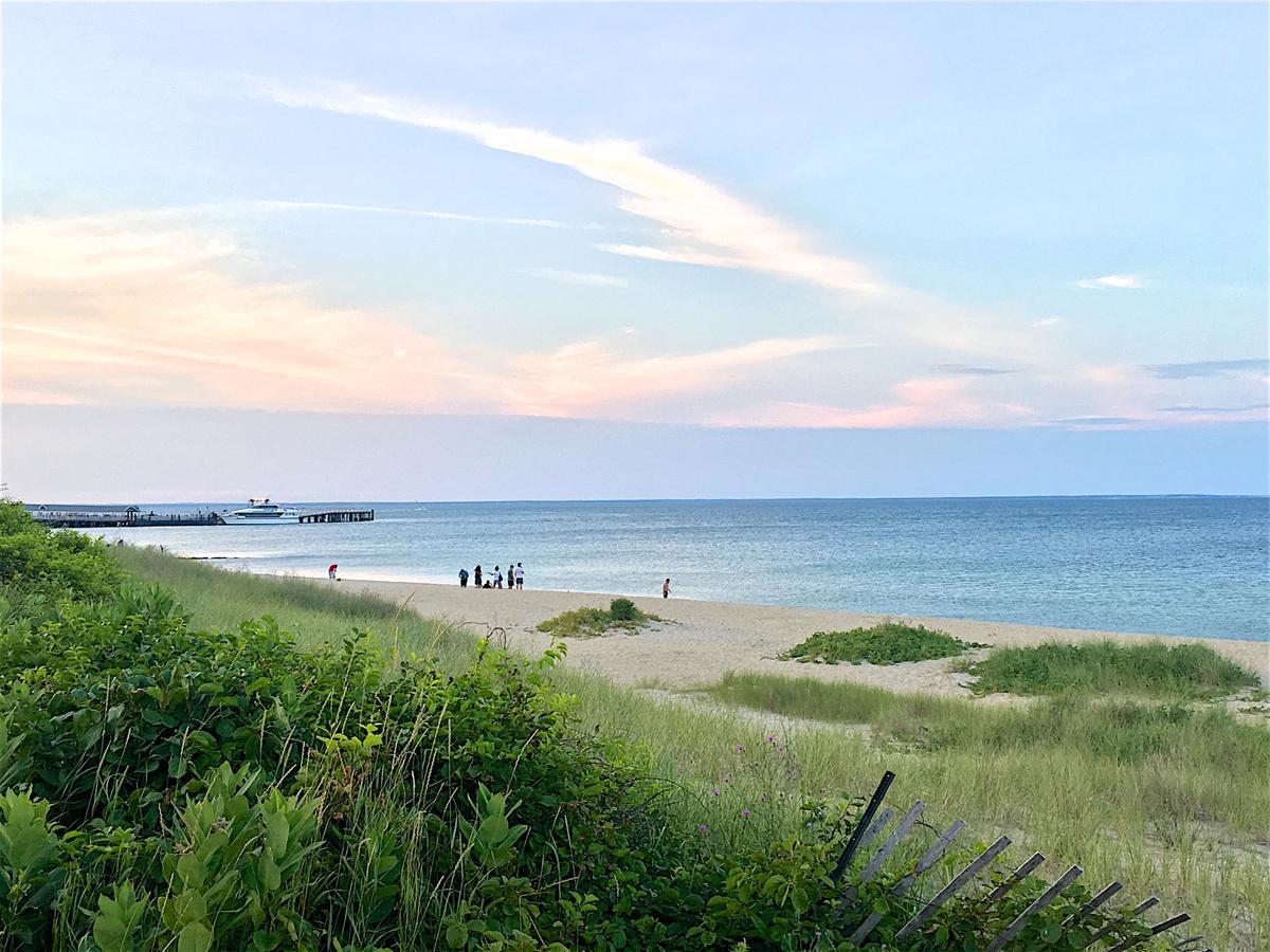 Pequot Oak Bluffs